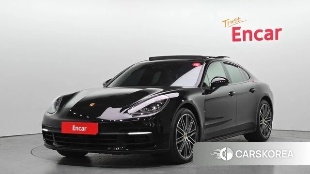 Porsche Panamera (971) 2018 Черный из Кореи