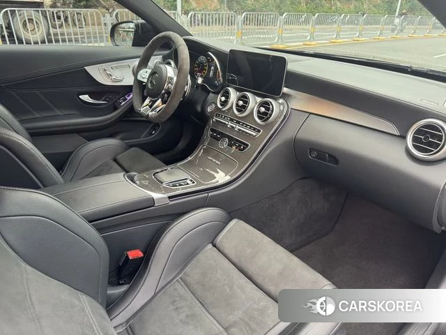 Mercedes-Benz AMG C-Class 2021 Черный из Китая
