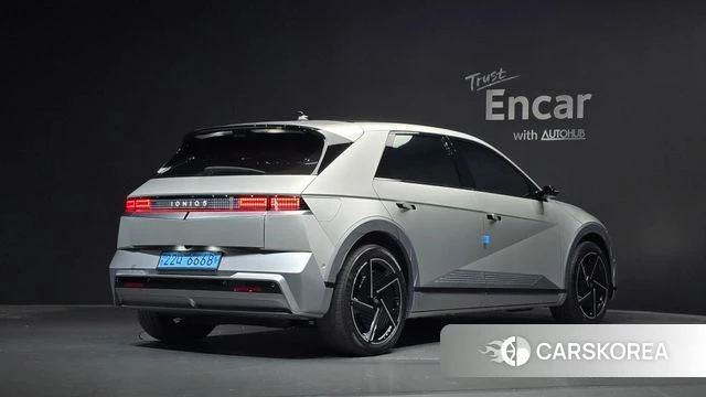 Hyundai The New Ionic 5 2024 Серебряный из Кореи