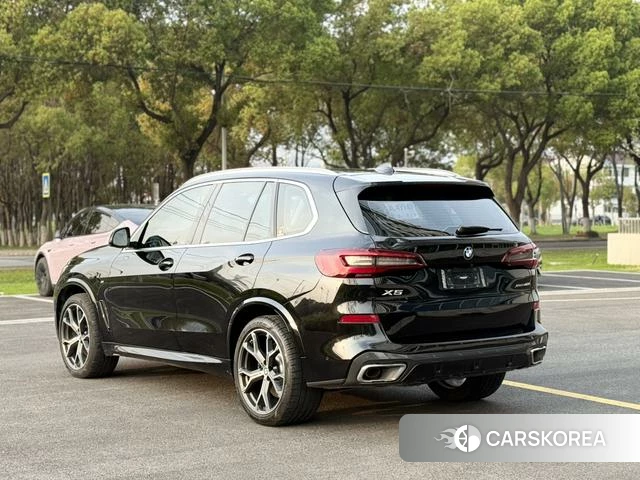 BMW X5 2021 Черный из Китая