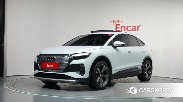 Audi Q4 e-Tron (F4) 2025 Белый из Кореи