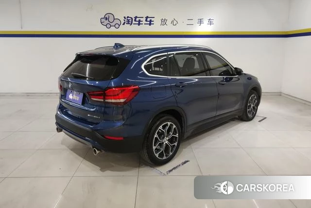 BMW X1 2023 Синий из Китая