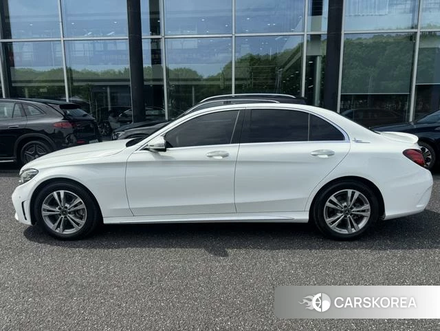 Mercedes-Benz C-class 2021 Белый из Китая