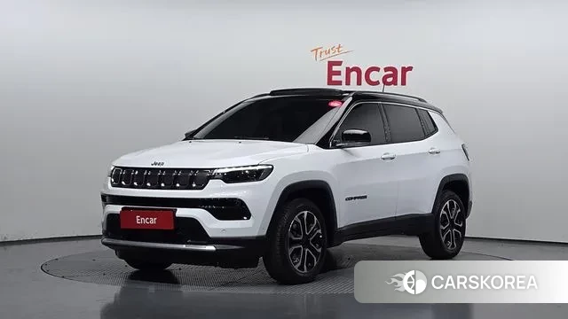 Jeep Compass 2nd Generation 2022 Белый из Кореи