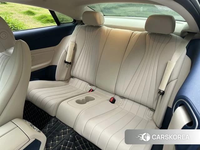 Mercedes-Benz E-Class 2022 Коричневый из Китая