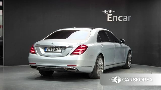 Mercedes-Benz S-Class W222 2019 Серебряный из Кореи
