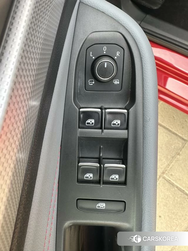 Volkswagen Lamando 2023 Красный из Китая