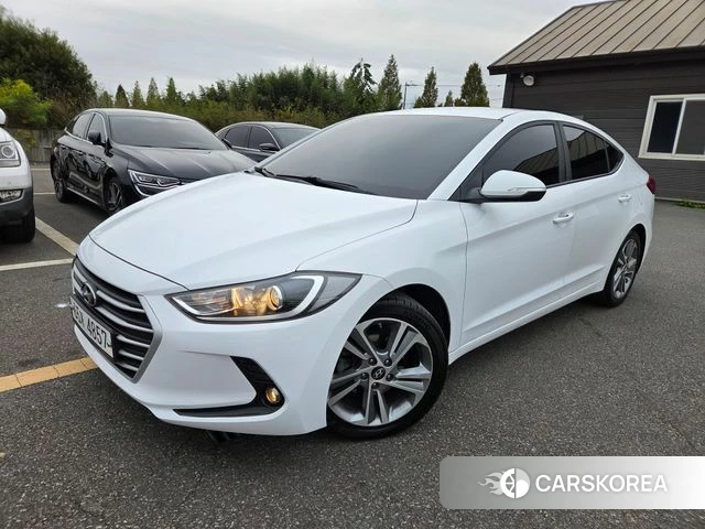 Hyundai Avante AD 2018 Белый из Кореи