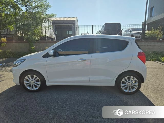 Chevrolet (GM Daewoo) The Next Spark 2018 Белый из Кореи