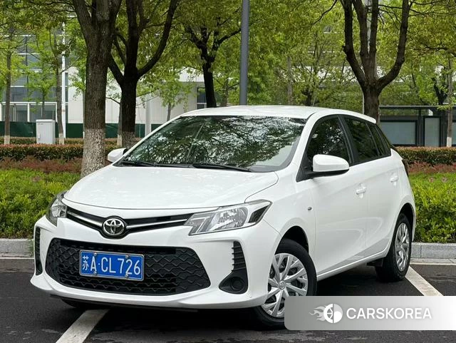 Toyota Vios 2021 Белый из Китая