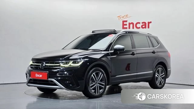 Volkswagen Tiguan Allspace 2022 Черный из Кореи