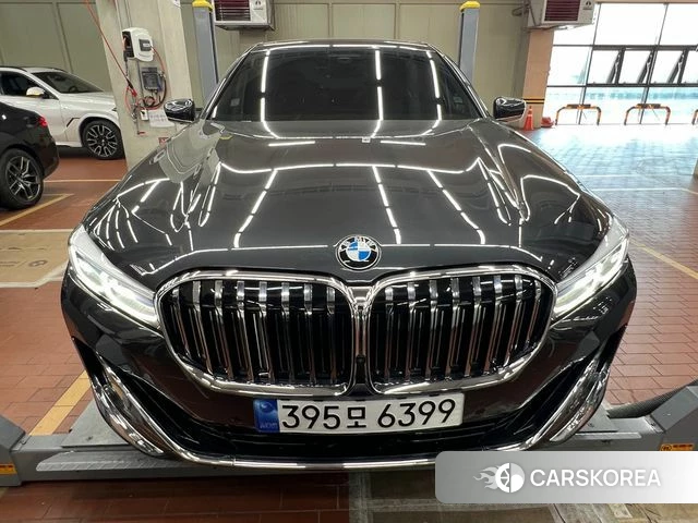 BMW 7 Series (G11) 2022 Серый из Кореи