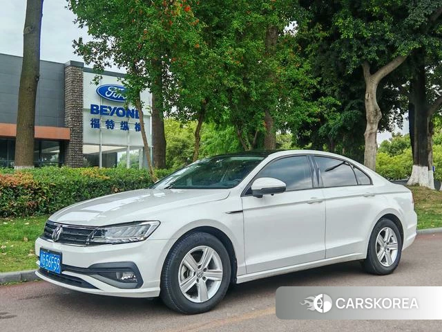 Volkswagen Lamando 2022 Белый из Китая