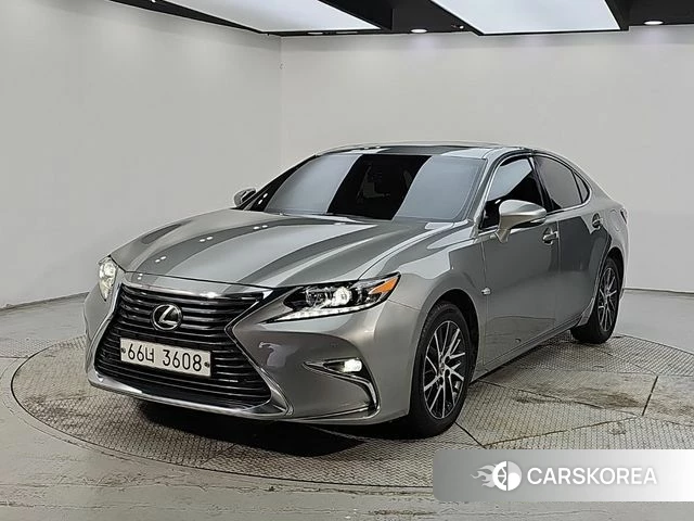 Lexus New ES350 2018 Серый из Кореи