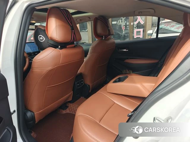 Toyota Allion 2022 Белый из Китая