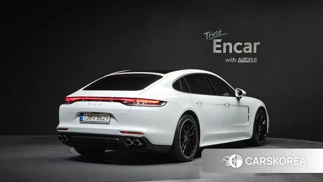 Porsche Panamera (971) 2022 Белый из Кореи