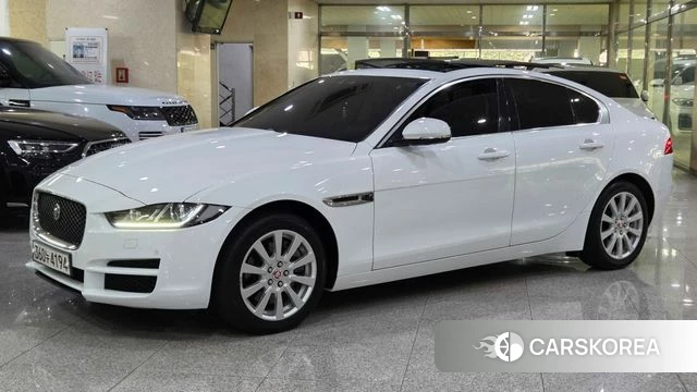 Jaguar XE 2019 Белый из Кореи