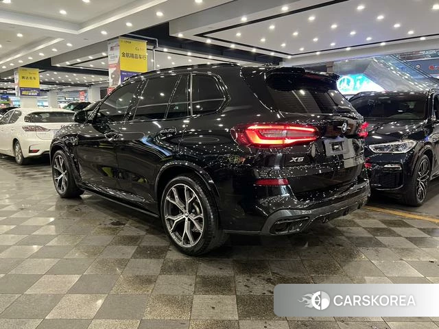 BMW X5 2021 Черный из Китая