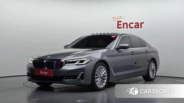 BMW 5 Series (G30) 2023 Серый из Кореи