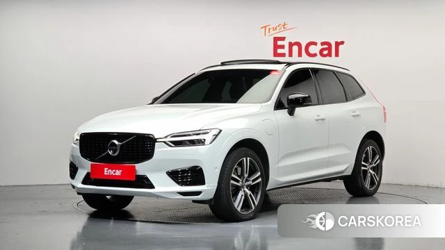 Volvo XC60 second Generation 2020 Белый из Кореи