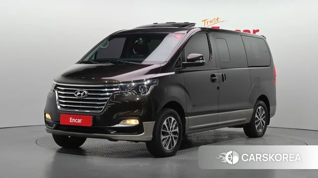 Hyundai The New Grand Starex 2018 Коричневый из Кореи