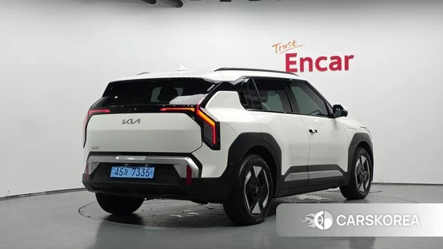 Kia EV3 2025 Белый из Кореи
