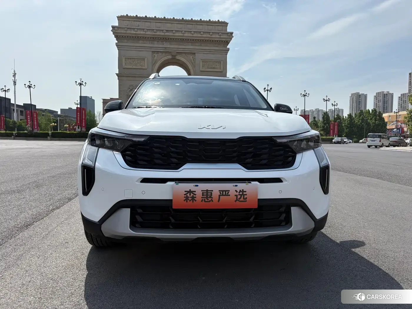Kia Sonet 2024 Белый из Китая