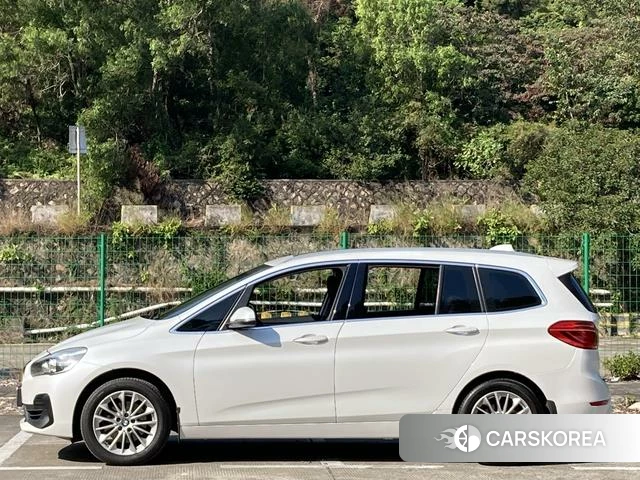 BMW 2 series 2021 Белый из Китая