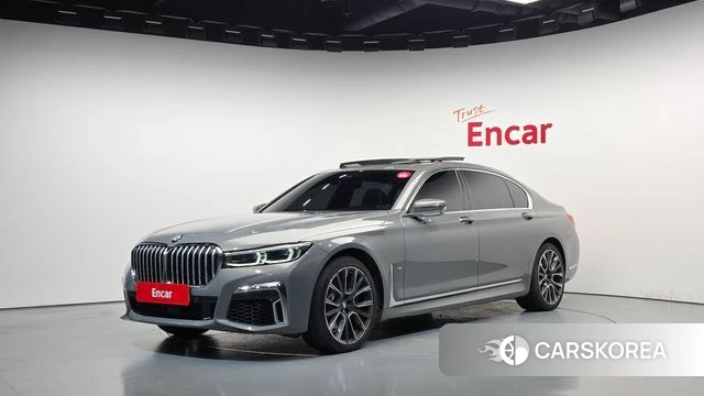 BMW 7 Series (G11) 2021 Серый из Кореи