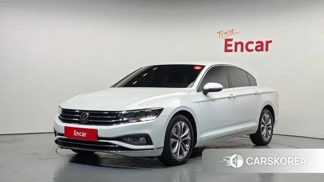 Volkswagen Passat GT (B8) 2022 Белый из Кореи, фото 2