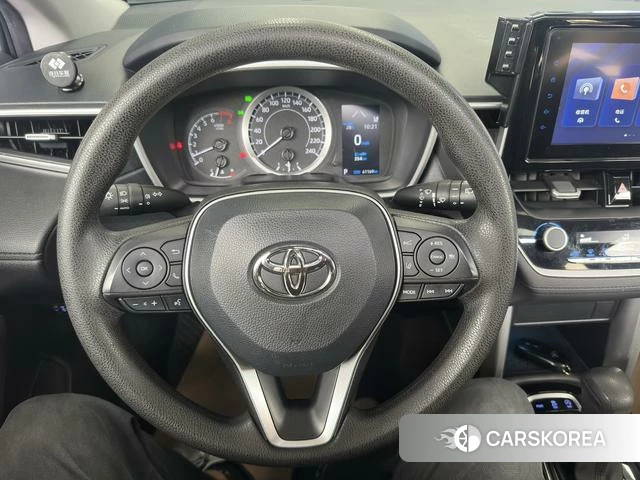 Toyota Frontlander 2022 Серебристо-серый из Китая