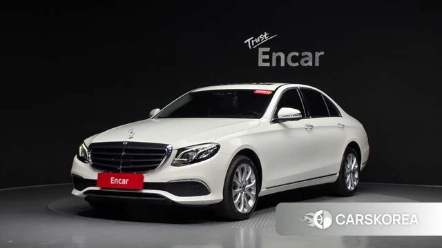 Mercedes-Benz E-Class W213 2020 Белый из Кореи