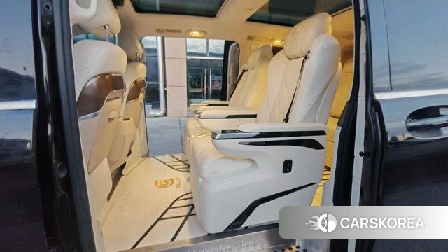 Mercedes-Benz V-Class 2021 Черный из Китая
