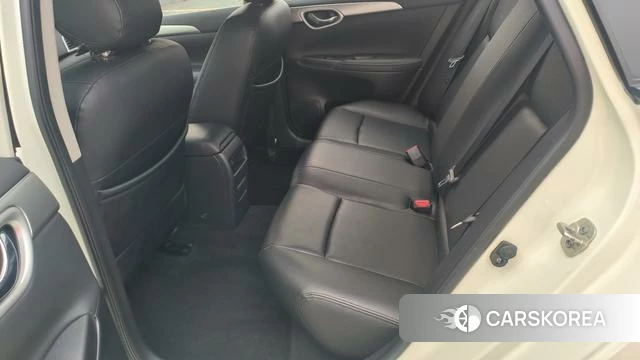 Nissan Sylphy 2020 Белый из Китая