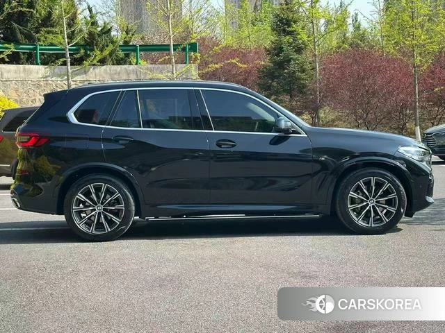 BMW X5 2021 Черный из Китая