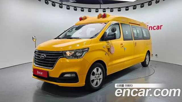Hyundai The New Grand Starex 2019 Желтый из Кореи