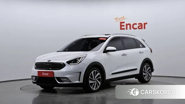 Kia Niro 2018 Белый из Кореи
