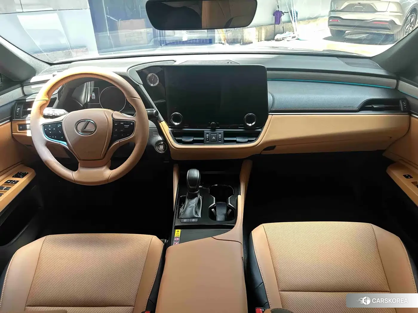 Lexus ES 2025 Champagne/brown из Китая