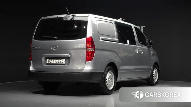 Hyundai The New Grand Starex 2018 Серебряный из Кореи