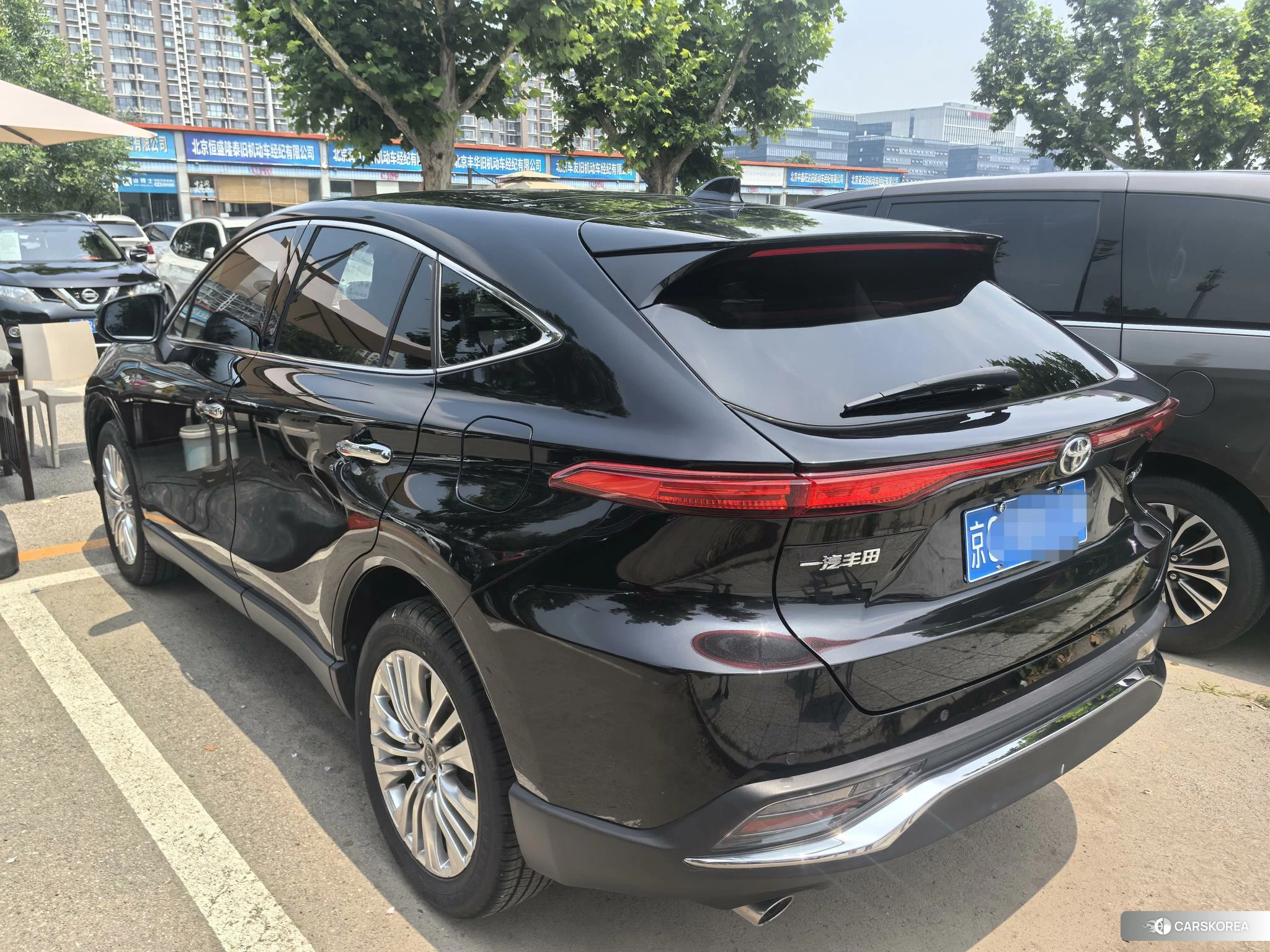 Toyota Harrier 2021 Черный из Китая