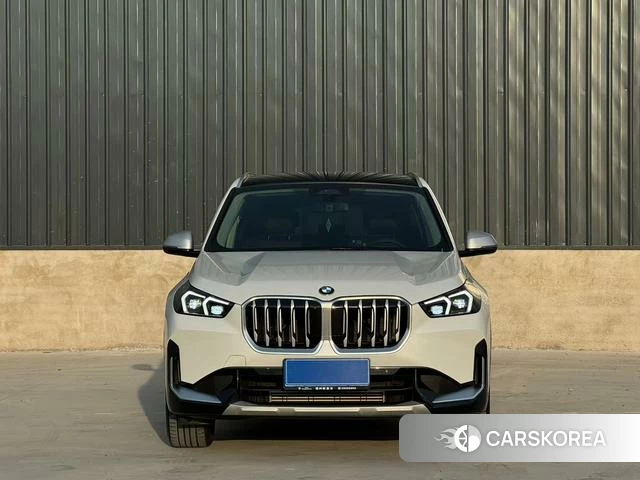 BMW X1 2023 Белый из Китая