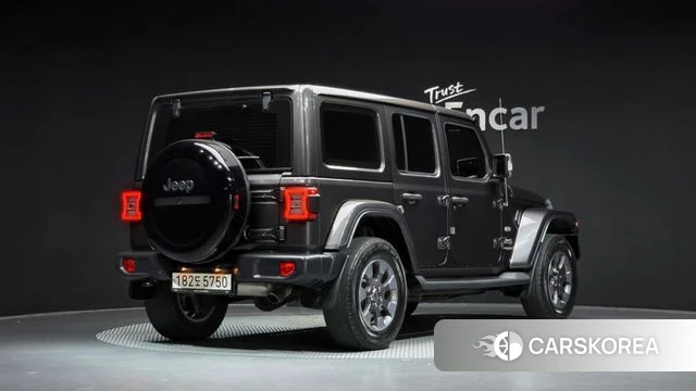 Jeep Wrangler (JL) 2019 Серый из Кореи