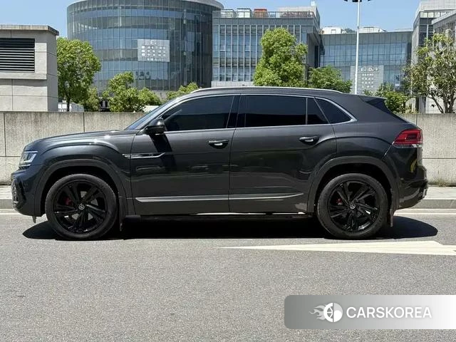 Volkswagen Teramont 2021 Черный из Китая