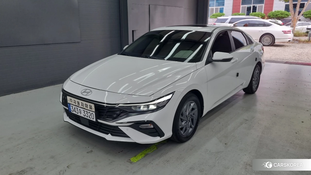 Hyundai The New Avante Hybrid (CN7) 2025 Белый из Кореи