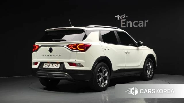 Ssangyong Beautiful Korando 2019 Белый из Кореи