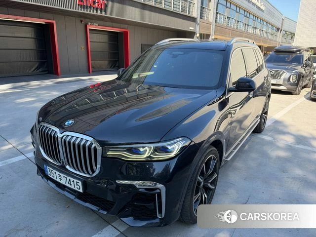 BMW X7 (G07) 2022 Черный из Кореи