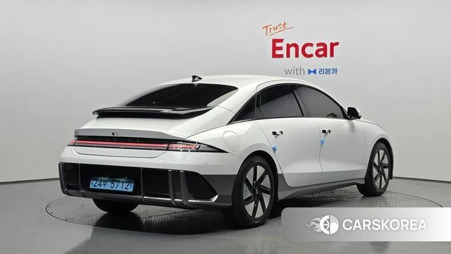 Hyundai Ionic 6 2022 Белый из Кореи
