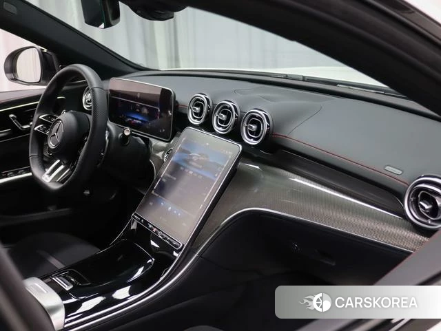 Mercedes-Benz AMG C-Class 2025 Белый из Китая