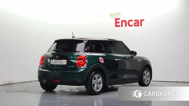 Mini Cooper D 2018 Темно-зеленый из Кореи