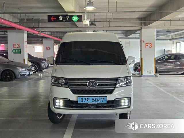 Xinyuan Ittivan 2023 Белый из Кореи